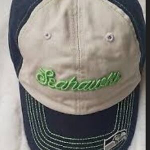 Seattle Seahawks Official NFL Merchandise Women's Baseball Cap Adjustable Strap